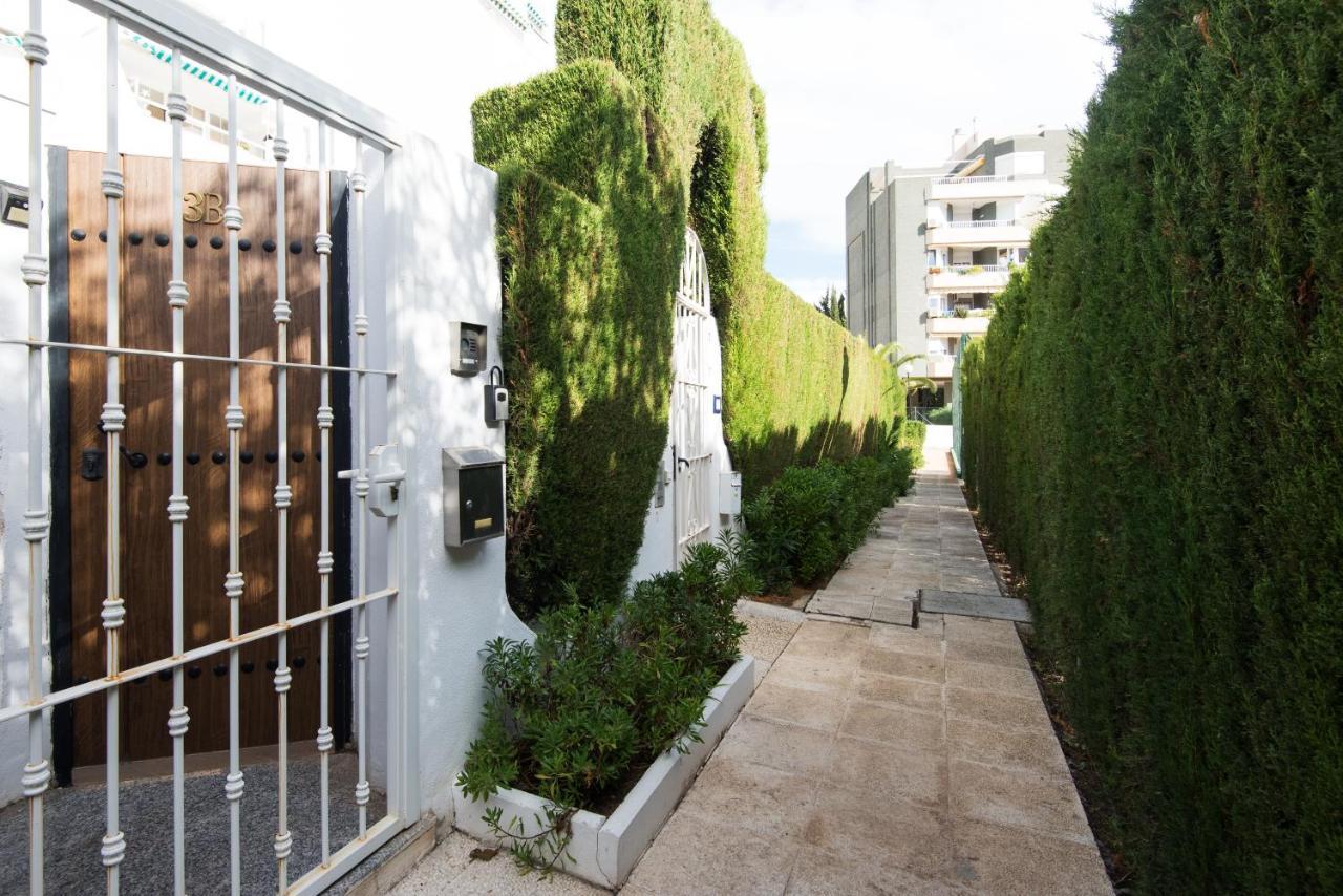 Pets Friendly Apartment, Next To The Marina And Arroyo De La Miel Benalmadena Exterior photo